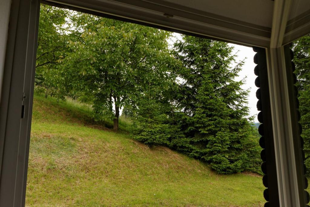 Pod Orehi Guest House Loče pri Poljčanah Habitación foto
